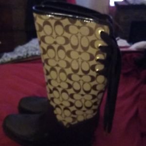 Coach boots